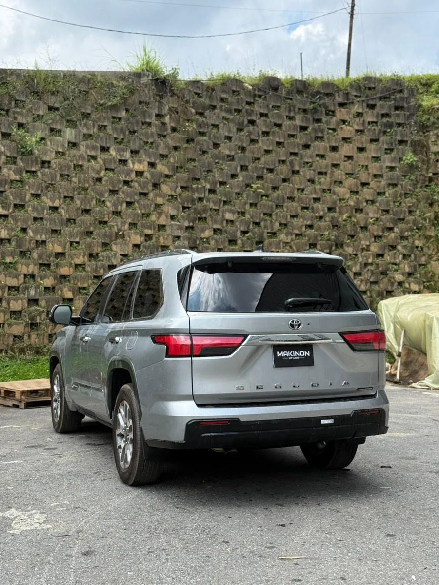 Toyota Sequoia 1794 Edition · foto 6