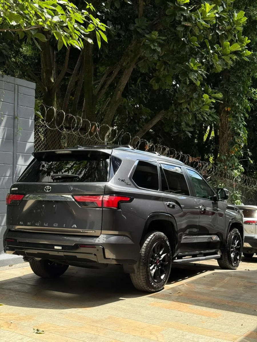 Toyota Sequoia 1794 Edition Trd Off-road · foto 3