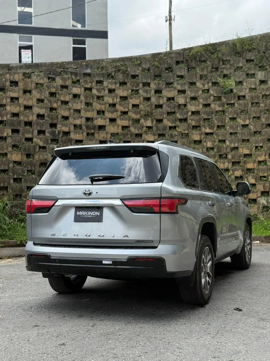 Toyota Sequoia 1794 Edition · foto 4