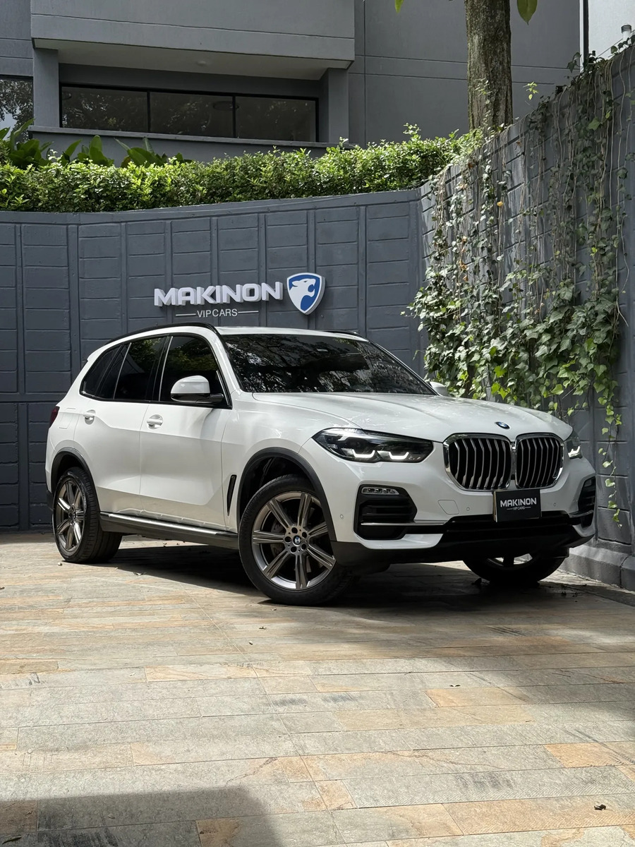 Bmw X5 3.0 Xdrive45e · foto 2