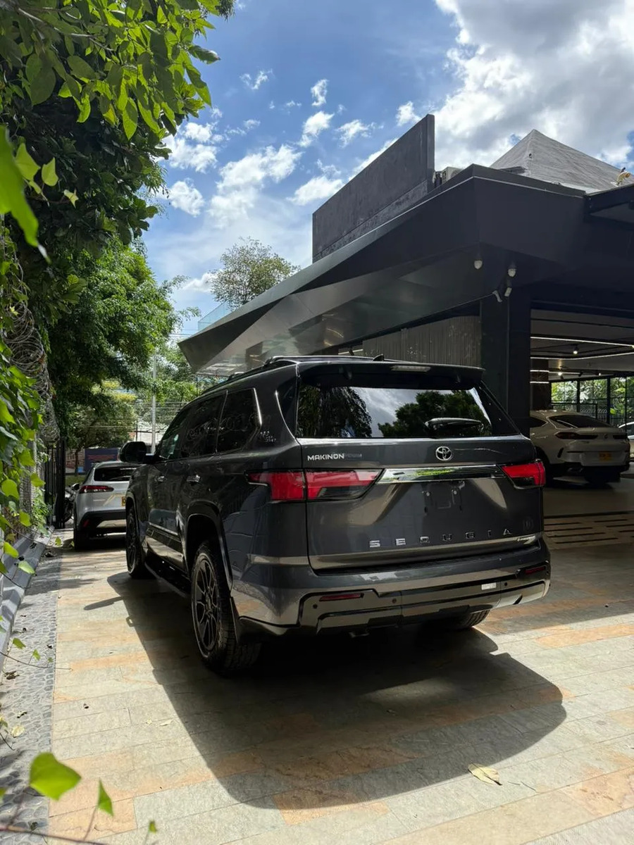 Toyota Sequoia 1794 Edition Trd Off-road · foto 8