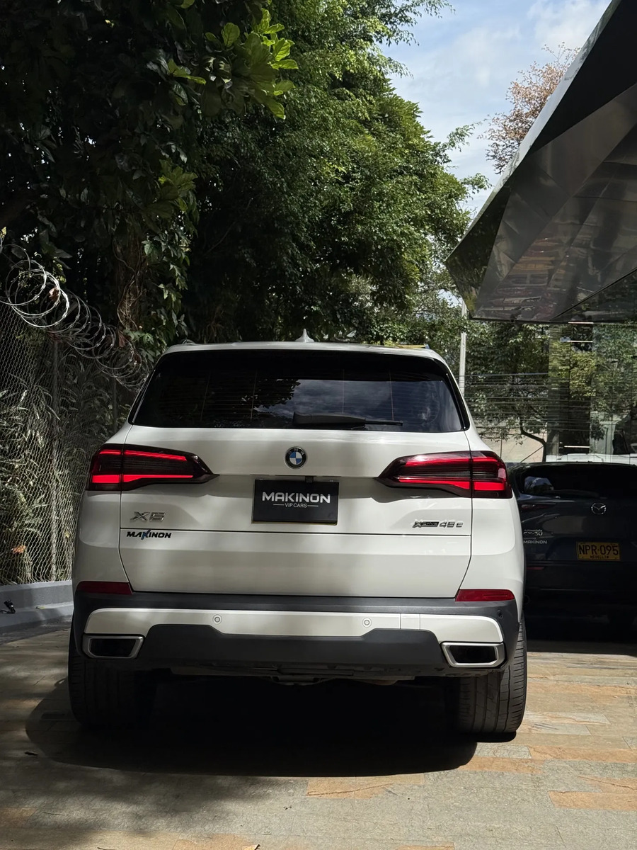 Bmw X5 3.0 Xdrive45e · foto 4