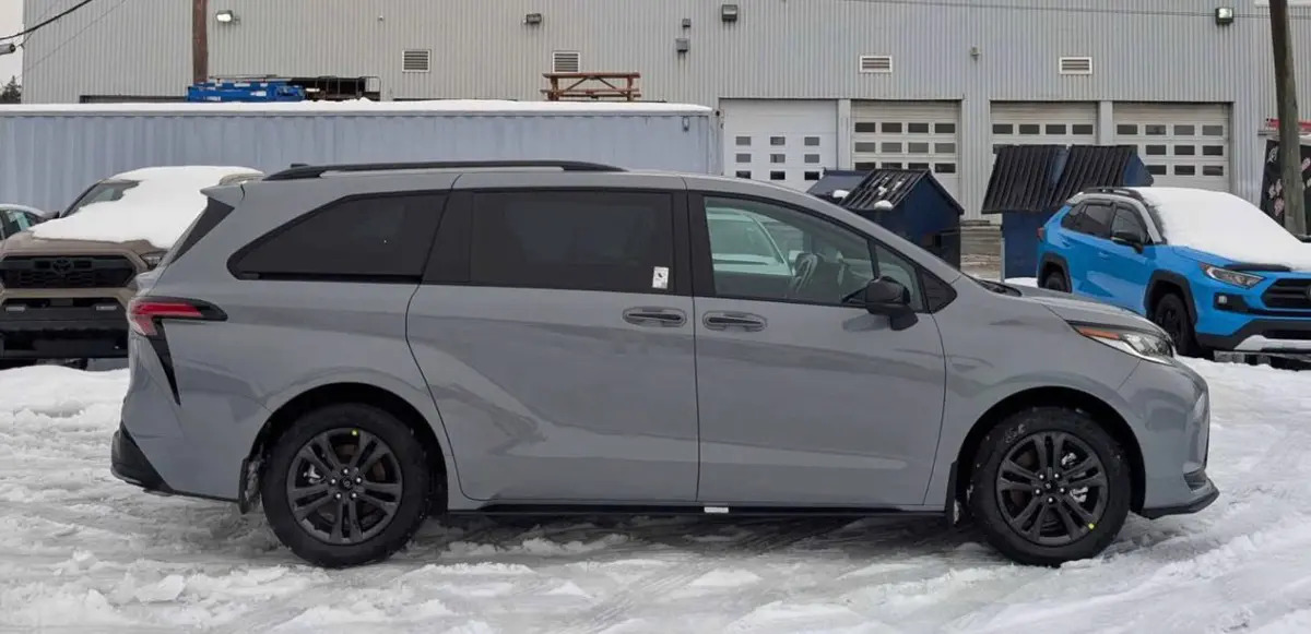 Toyota Sienna Xse · foto 7