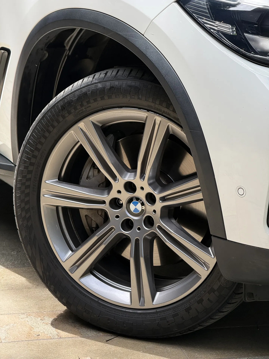 Bmw X5 3.0 Xdrive45e · foto 3