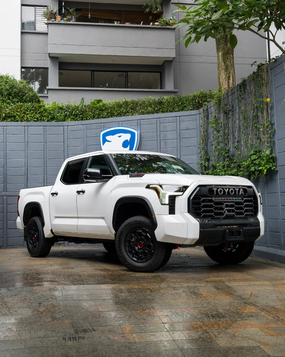 Toyota Tundra Trd Pro · foto 2
