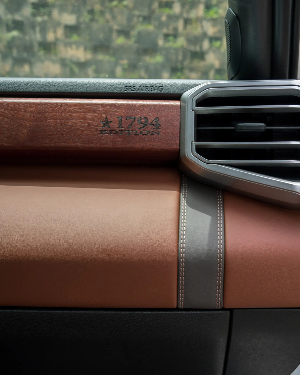 Toyota Sequoia 1794 Edition · foto 6
