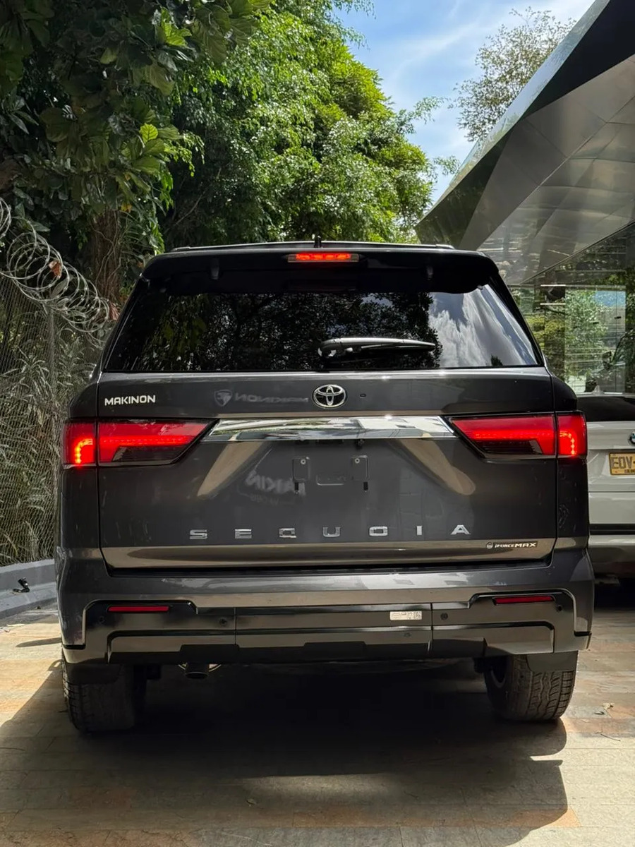 Toyota Sequoia 1794 Edition Trd Off-road · foto 2