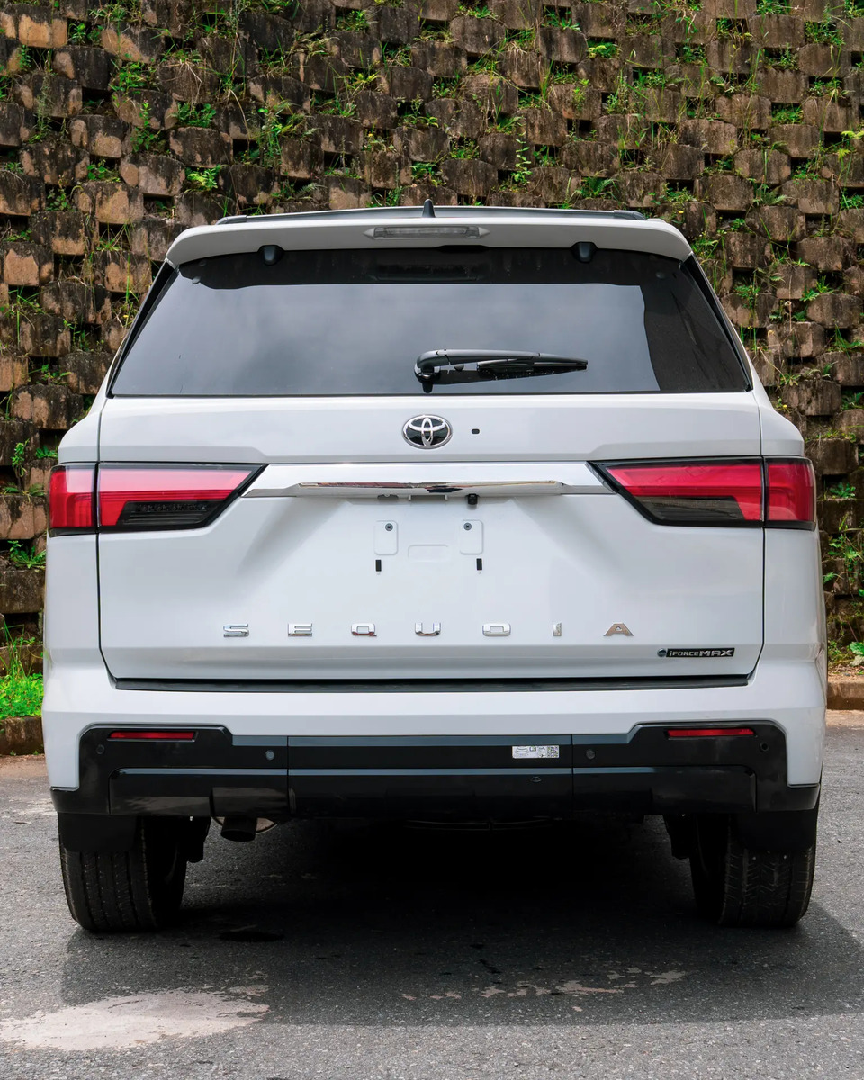 Toyota Sequoia 1794 Edition · foto 4