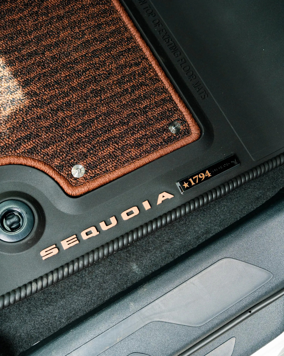 Toyota Sequoia 1794 Edition · foto 5