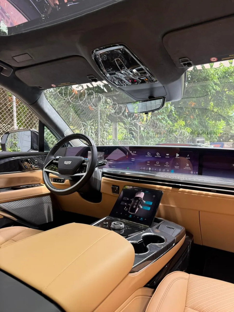 Cadillac Escalade IQ Sport 2 · foto 8