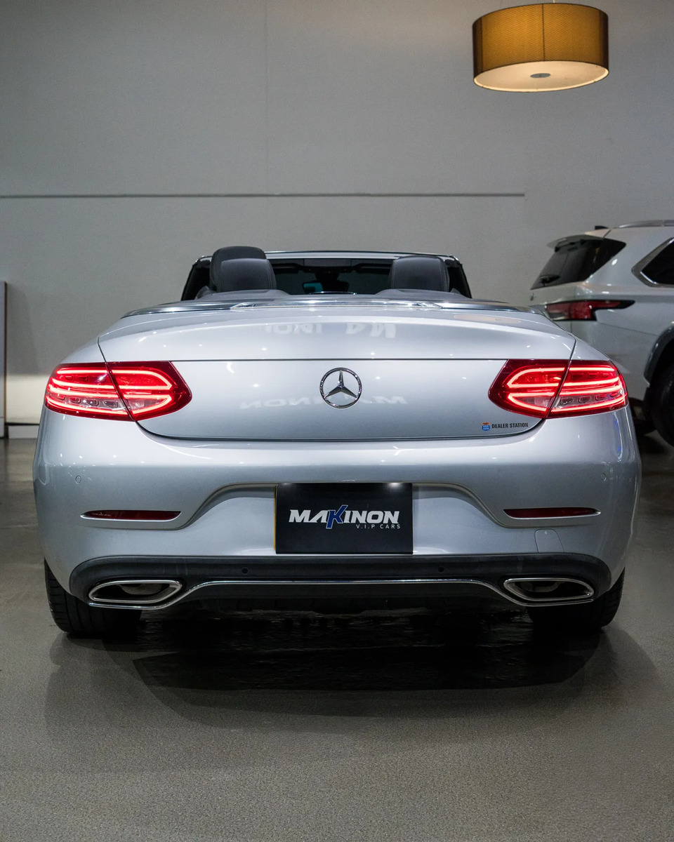 Mercedes-Benz Clase C 2.0 Cabriolet · foto 3