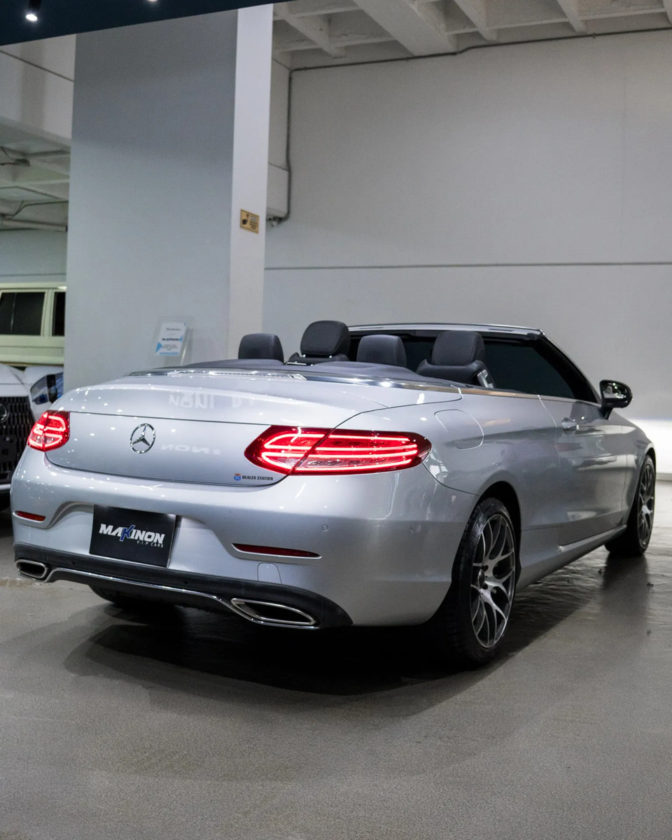 Mercedes-Benz Clase C 2.0 Cabriolet · foto 4