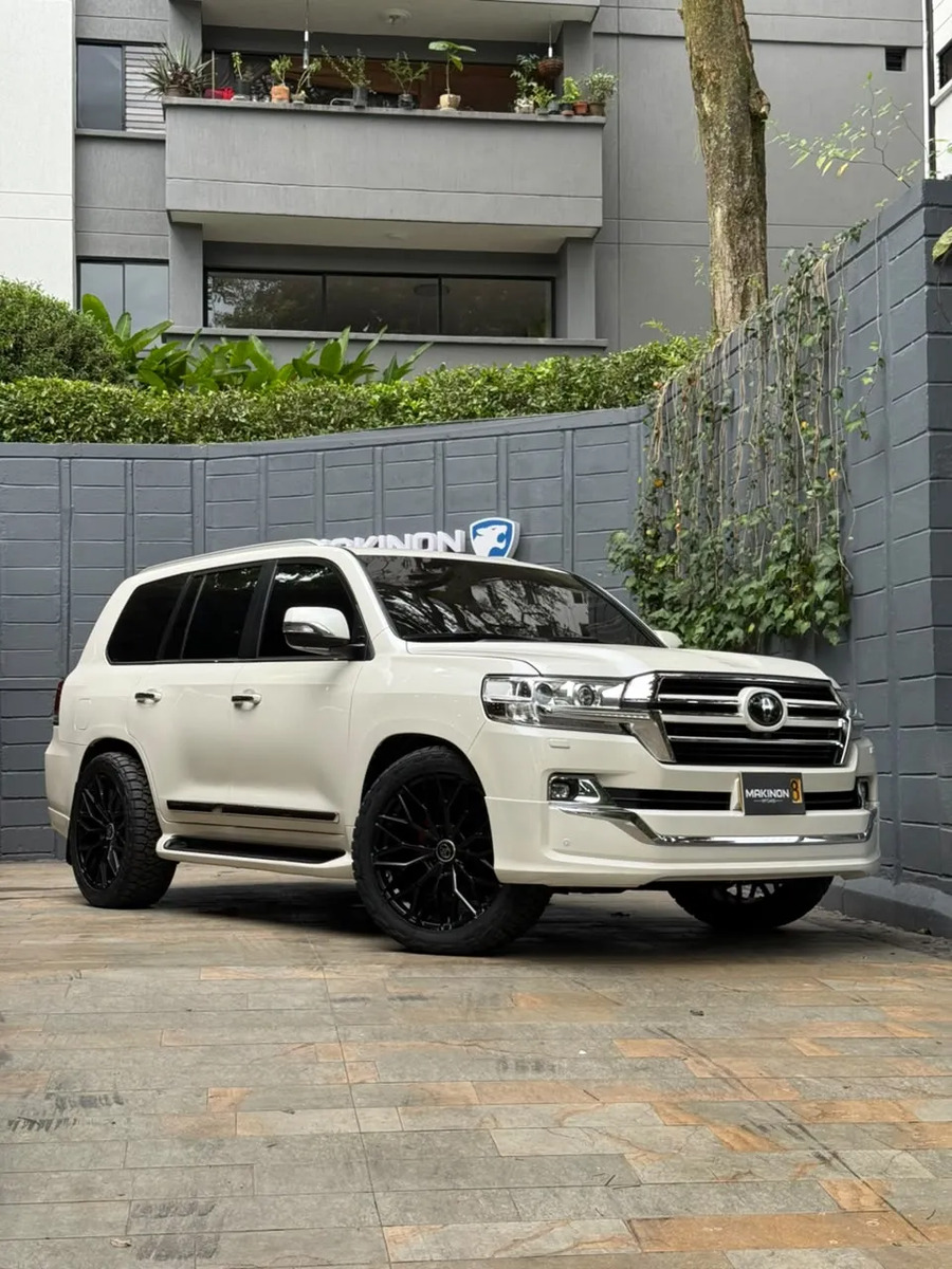 Toyota Land Cruiser VX.S V8 B2+ · foto 2