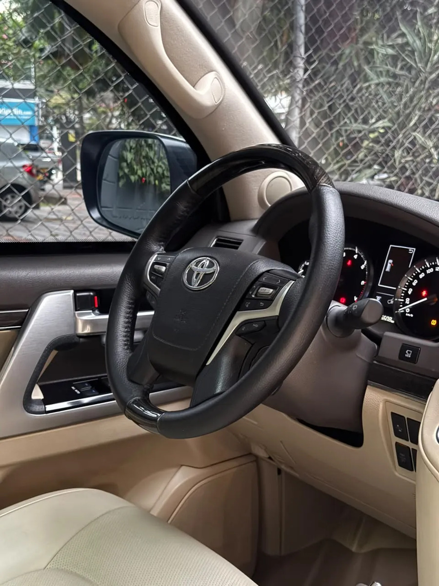 Toyota Land Cruiser VX.S V8 B2+ · foto 7