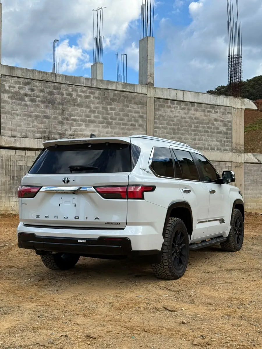 Toyota Sequoia 1794 Edition Trd Off-road · foto 4