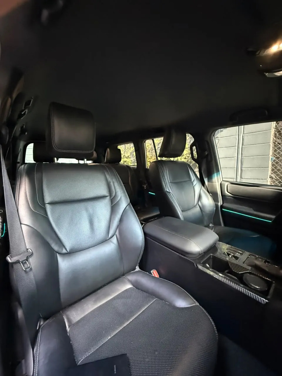Toyota Land Cruiser Prado TX · foto 4
