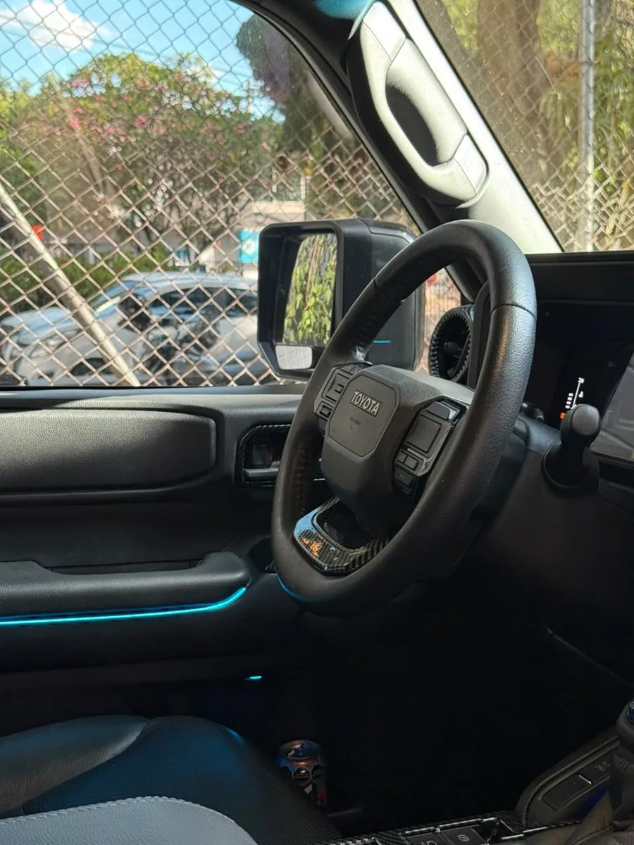 Toyota Land Cruiser Prado TX · foto 9