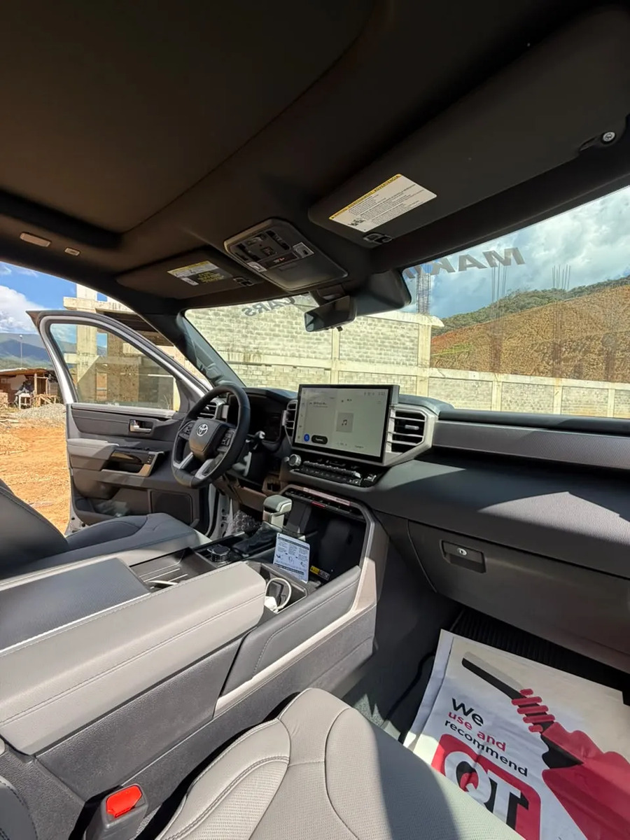 Toyota Sequoia 3.5 V6 Limited 4×4 · foto 5