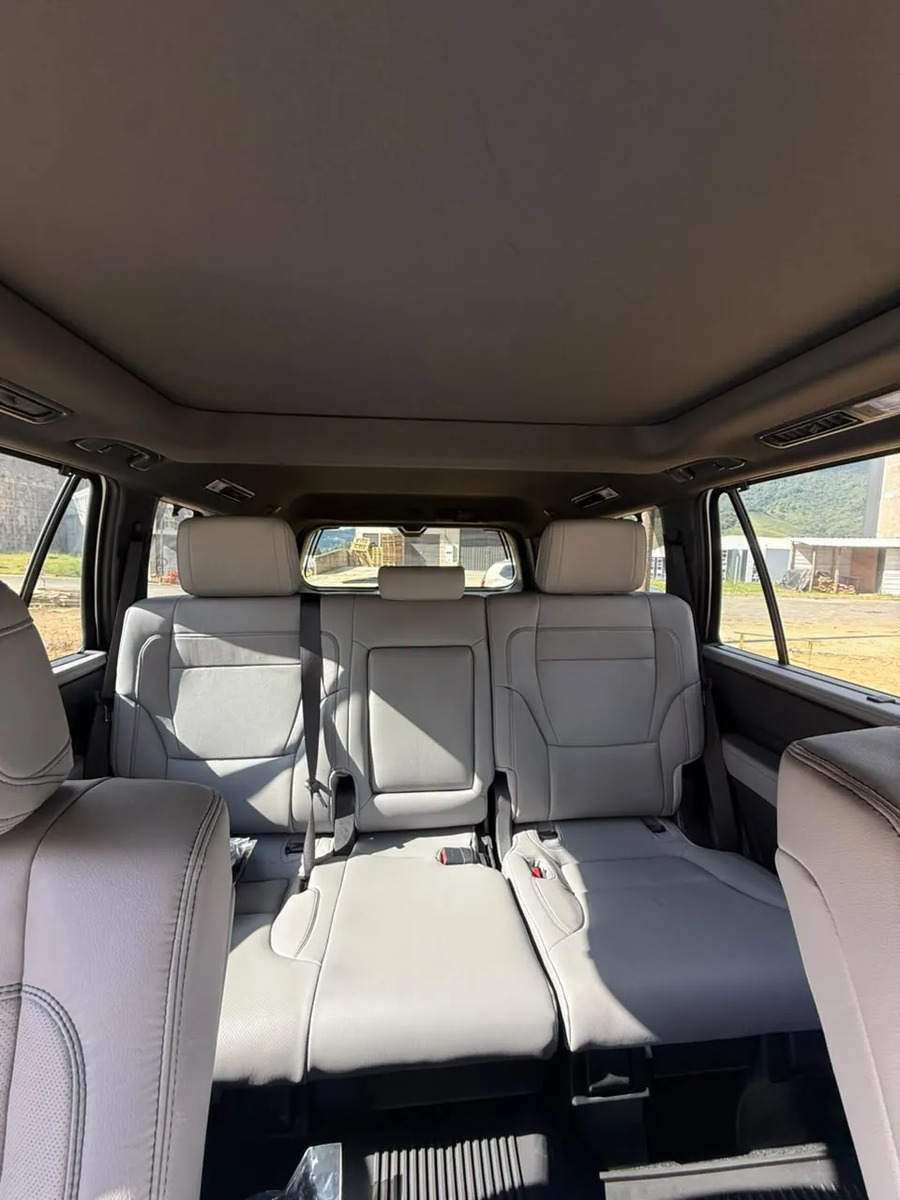 Toyota Sequoia 3.5 V6 Limited 4×4 · foto 8